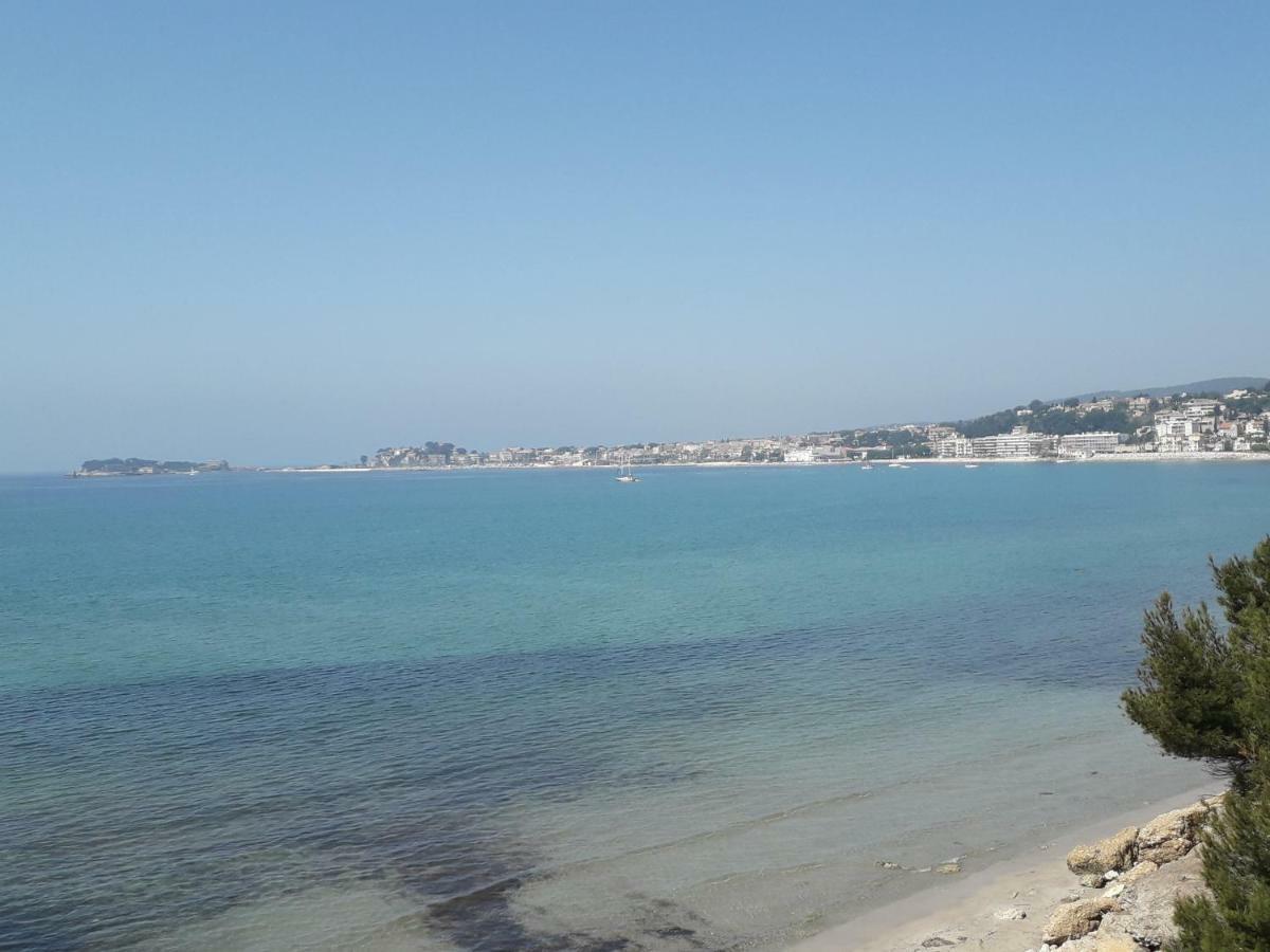 Bandol Nature Et Loisirs: Parking/ Piscine Exterior photo